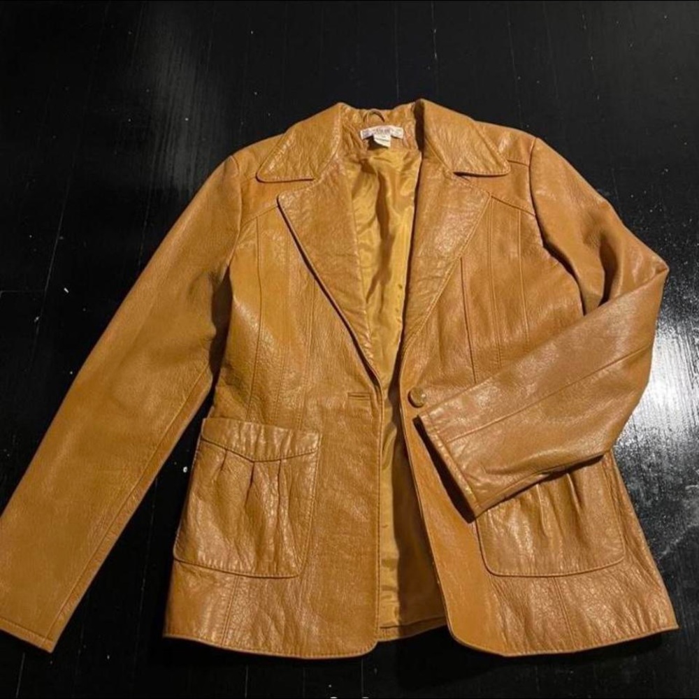 Vintage tan leather blazer